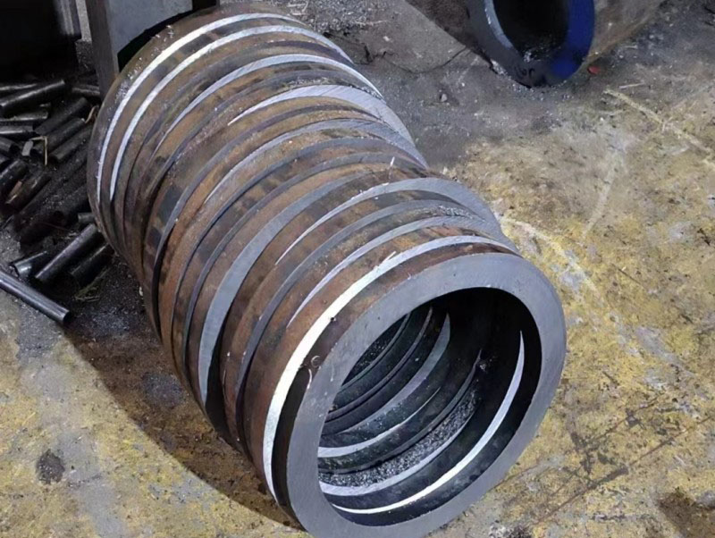 鹤峰30CrMo无缝钢管切割
